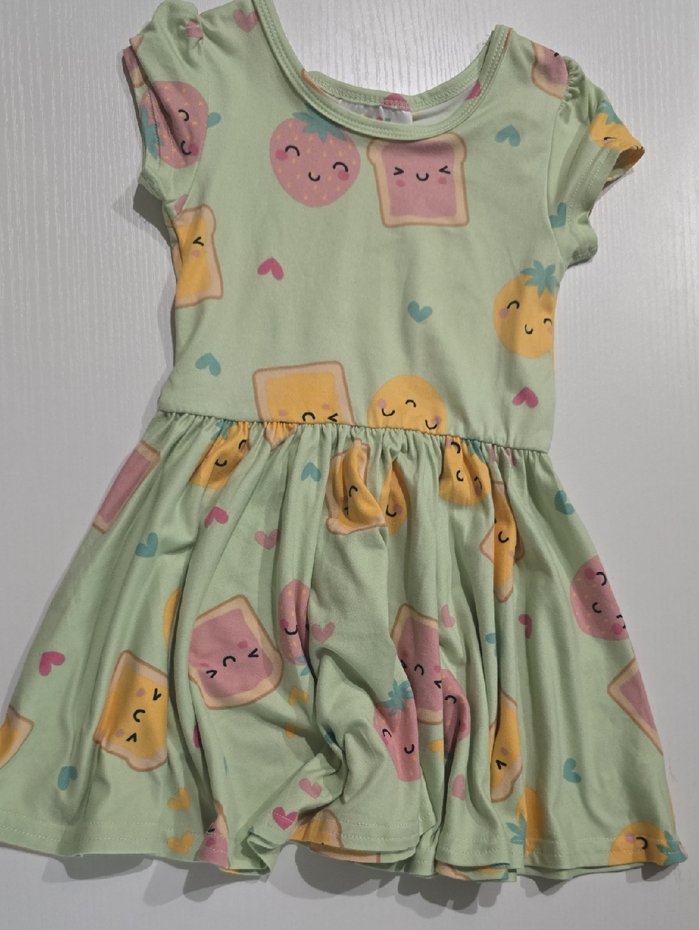Dot Dot Smiles Strawberry Jelly Swing Dress. 2t. GUC